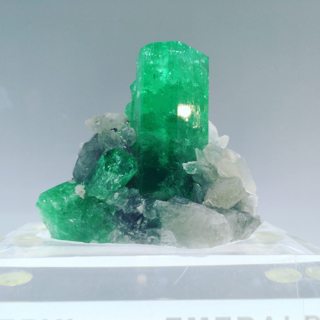 Westward Look Mineral Show Tucson Gem Show 101