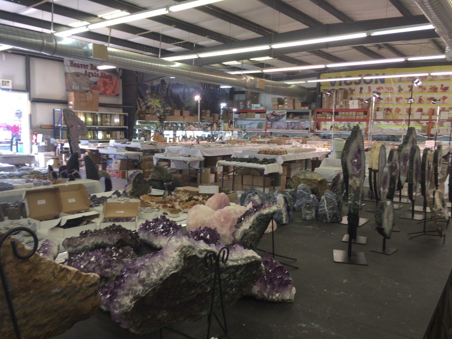 Arizona Independent Warehouse Show Tucson Gem Show 101